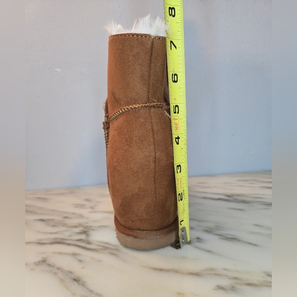 BC undecided vegan suede flat wedge boots - Womens Size 9.5 - Picture 7 of 8